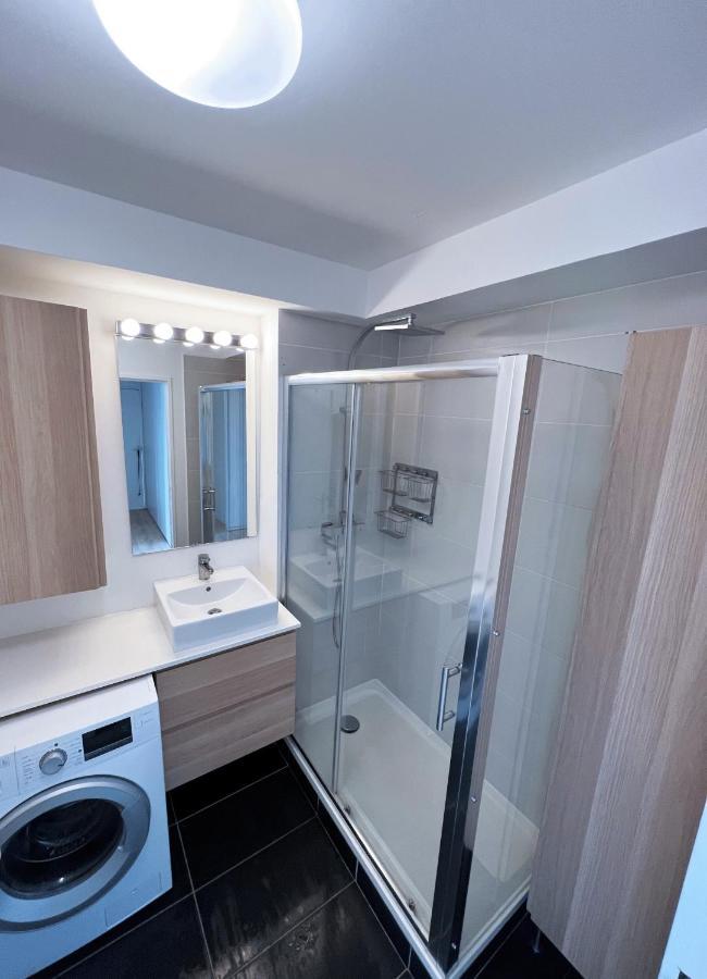 Apartament Charme Et Douceur By Uta House Saint-Denis  Zewnętrze zdjęcie